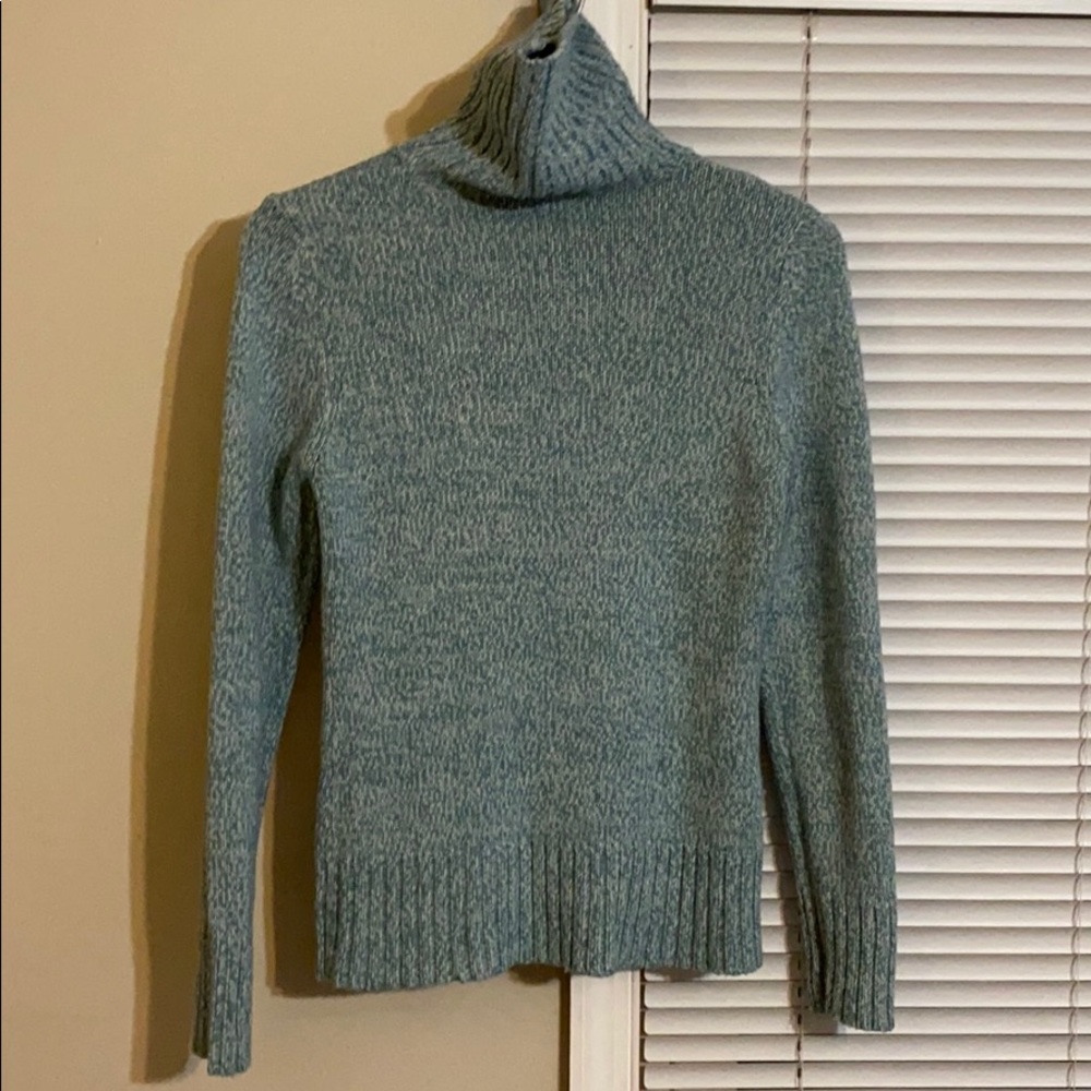 Turtle neck